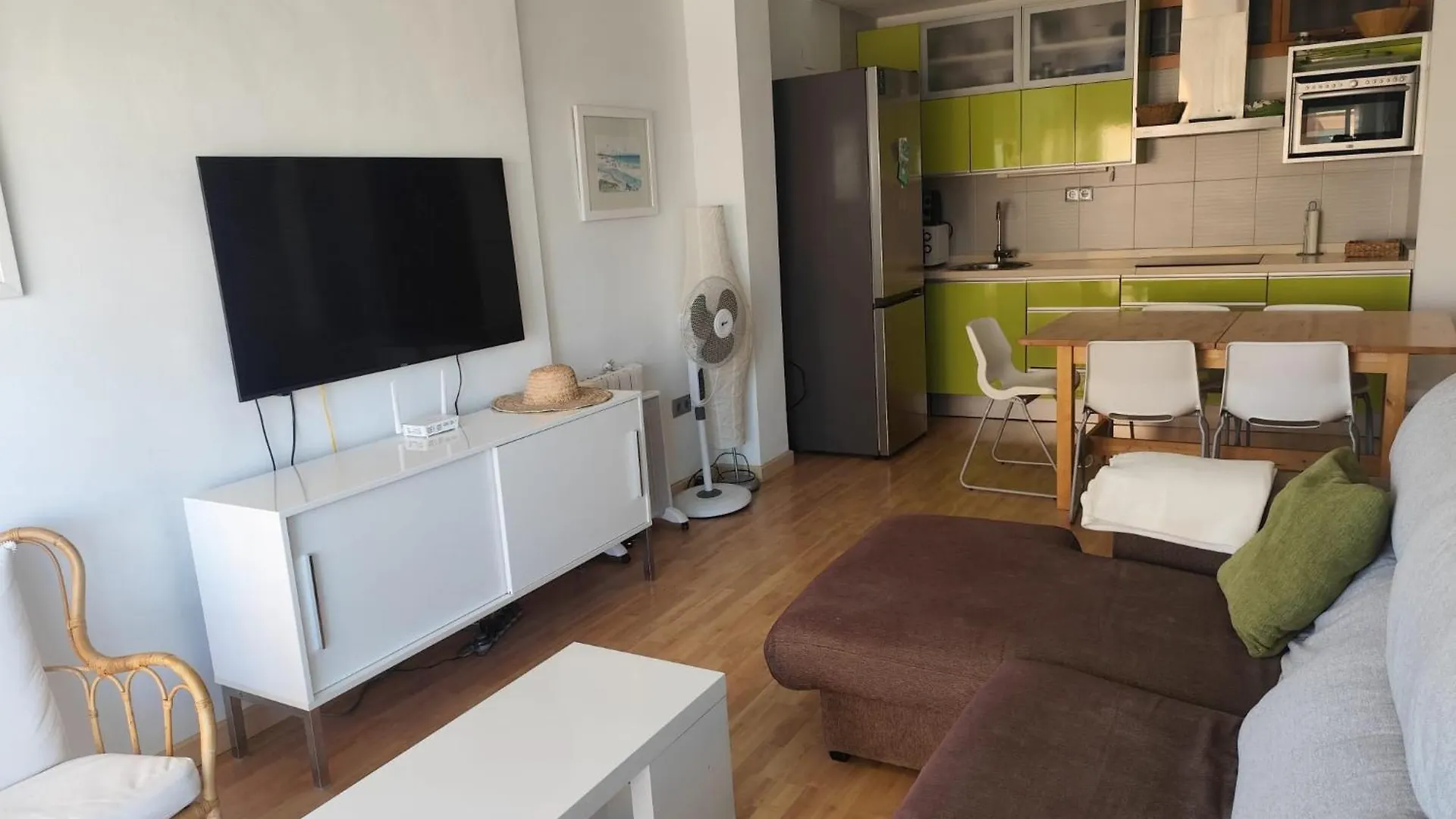 Fuengirola Perla Beach 0*,  إسبانيا